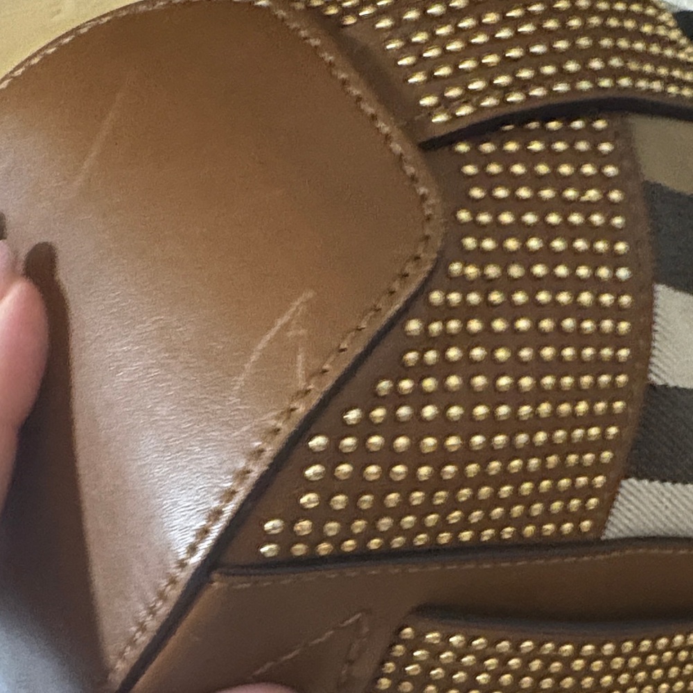 Burberry Tan and Brown Checkered studded Shoulder Bag - Picture 4 of 10